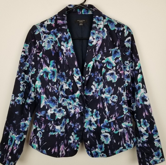 Ann Taylor Jackets & Blazers - Ann Taylor Size 8P Blue Floral Blazer/Jacket